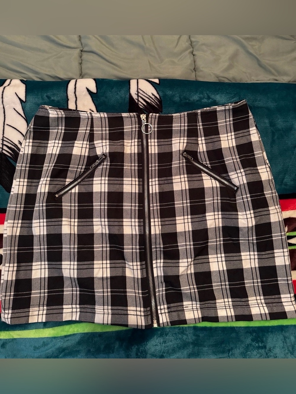 Rue21 Black and White Plaid Front-Zip Mini Skirt